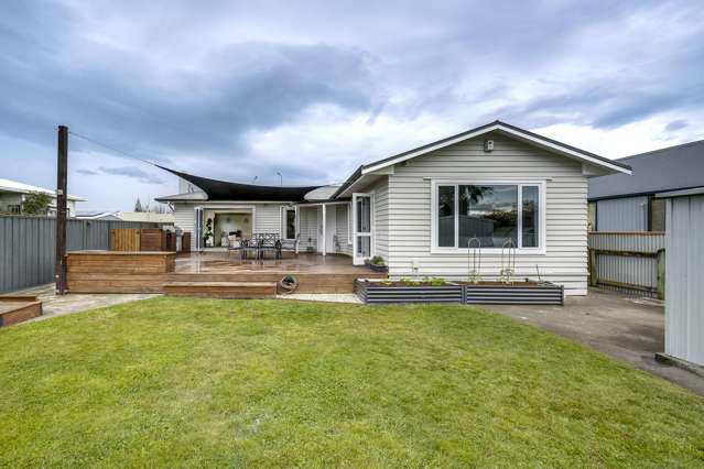 Stylish, renovated, what a place to call home