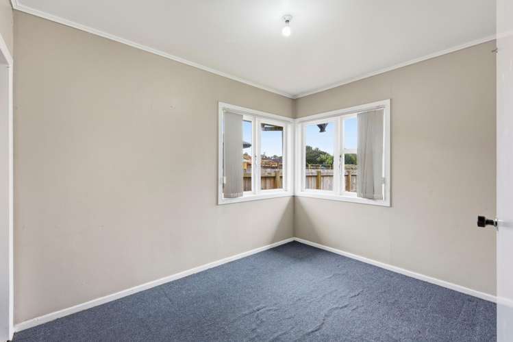 47 Fairdene Avenue Henderson_10