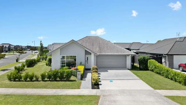 Easy Living, Exceptional Location