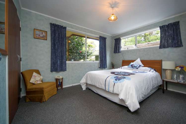 8 Stallard Place Glen Eden_11