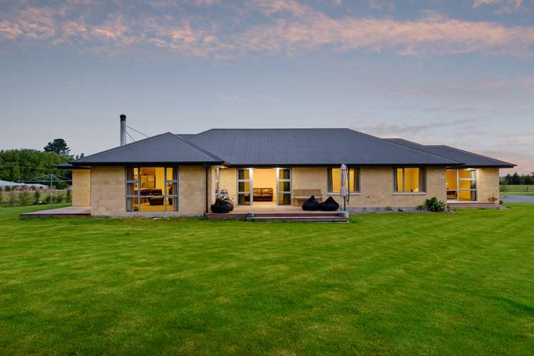 65 Loburn Whiterock Road Loburn_24