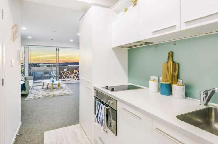 1102/17 Vogel Lane Auckland Central_5