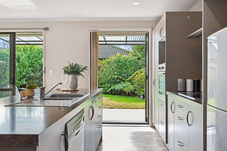 51 Parkside Drive Huntington_7