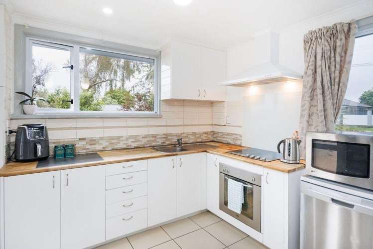 30 Pharazyn Street 10643_1