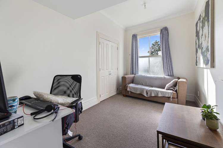 41 Nairn Street Mount Cook_11