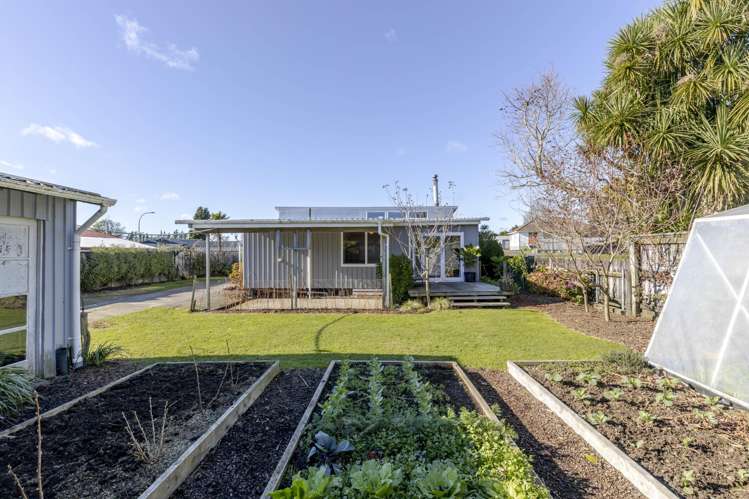 8 Konini Street Inglewood_24