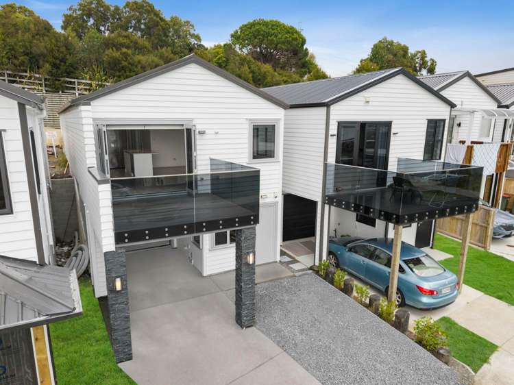 82 Joseph Street Flat Bush_35