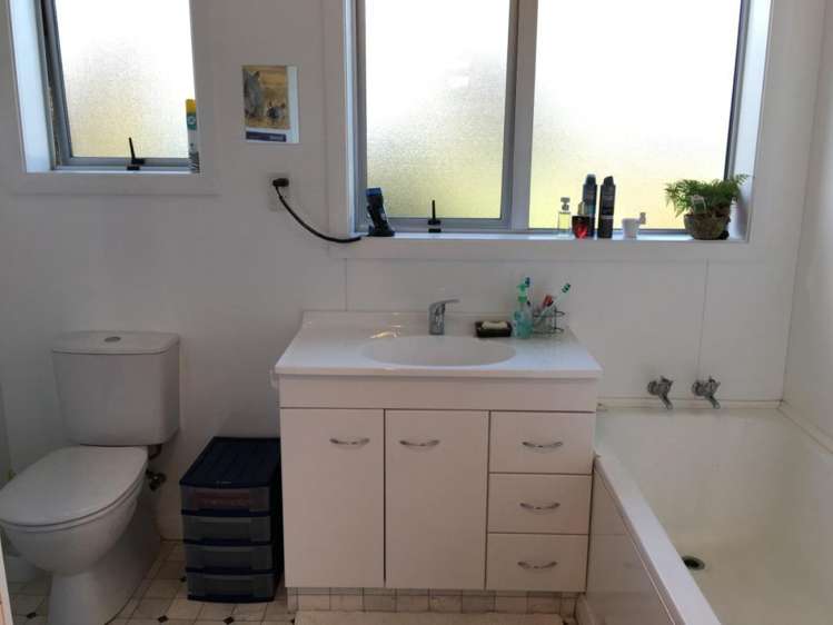 52b Essex Street Balclutha_18