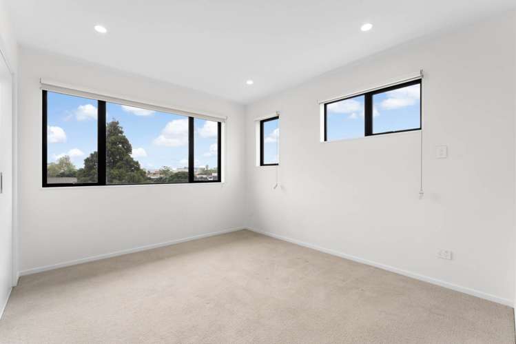 31 Eileen Newey Place Henderson_11