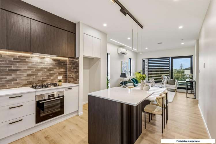 2/16 Woodford Avenue Henderson_5