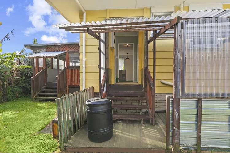 54 Sikkim Crescent Clover Park_22