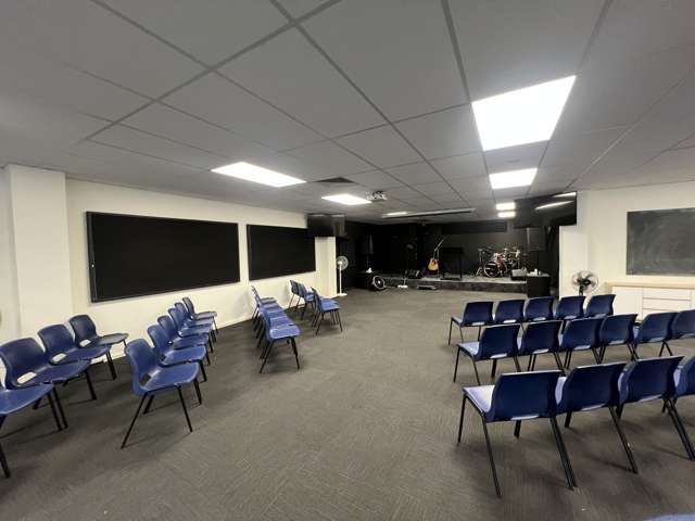 Prime Ground Floor Opportunity - Lambie Drive