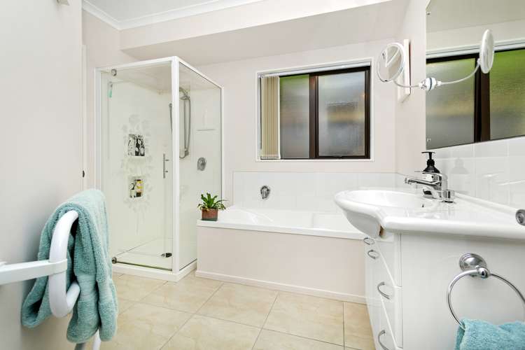 40 King Charles Drive Kingsley Heights_7