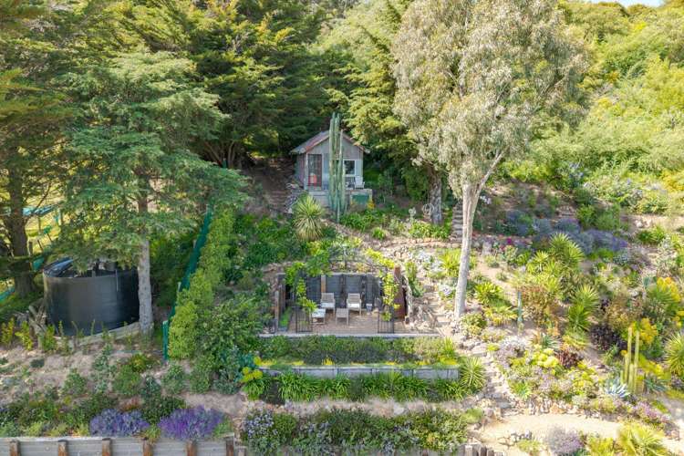 326 and 328 Marine Drive Charteris Bay_5