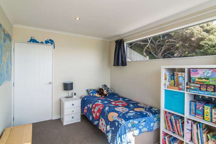 17 Tweed Road Papakowhai_15