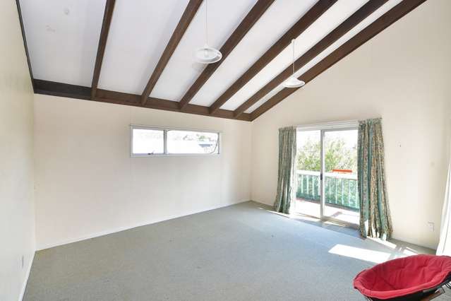 1/12 Willis Street Torbay_3