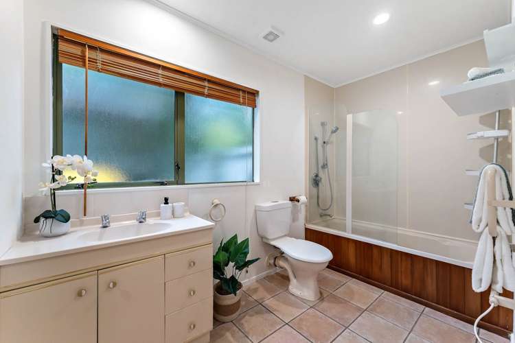 17a Salem Place Torbay_13