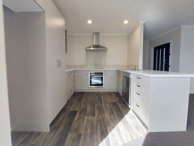 336 Peachgrove Road 10458_4