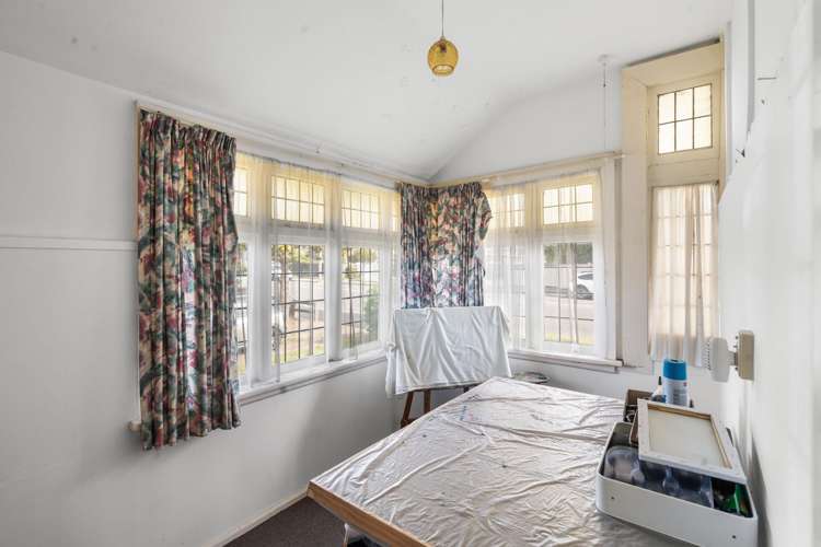 546 Hereford Street_4