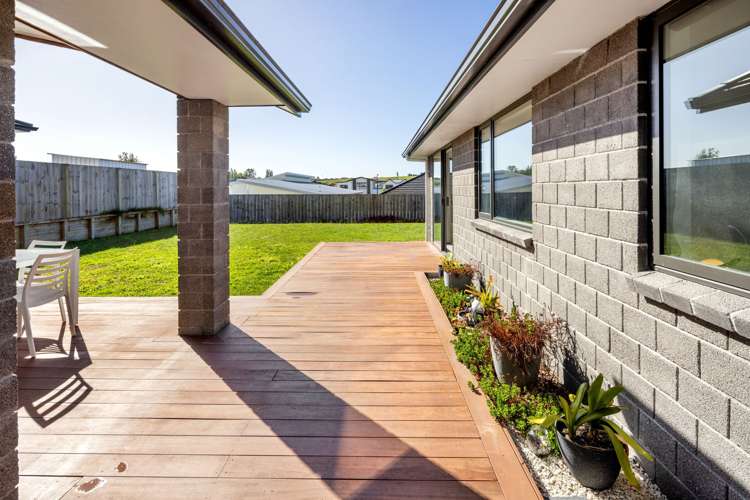 4 Paiaka Place Rototuna North_1