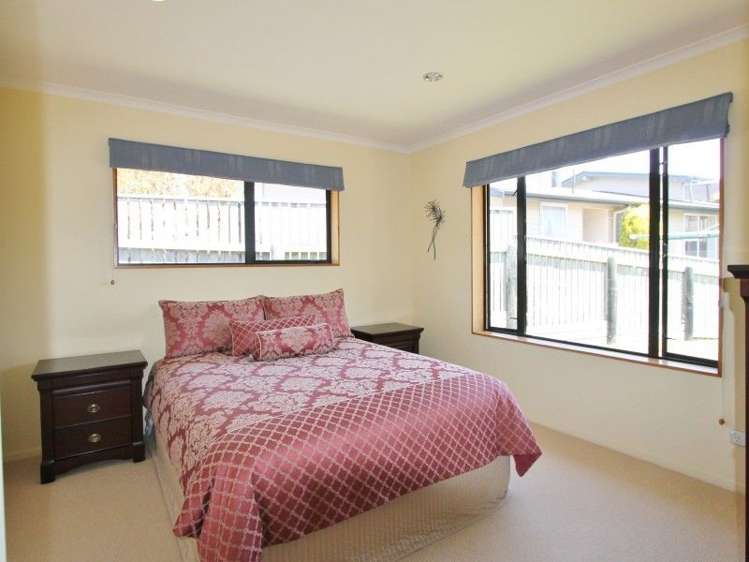 1/30 Kurupae Road Hilltop_15