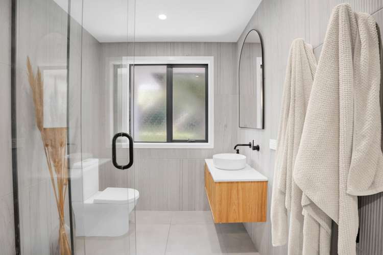 18 Rotokare Crescent Whalers Gate_22