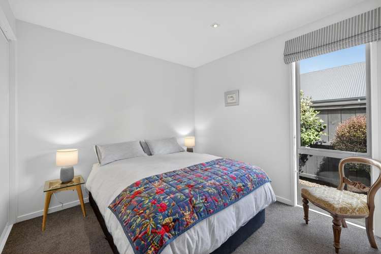 17 Waterstock Way Parklands_13