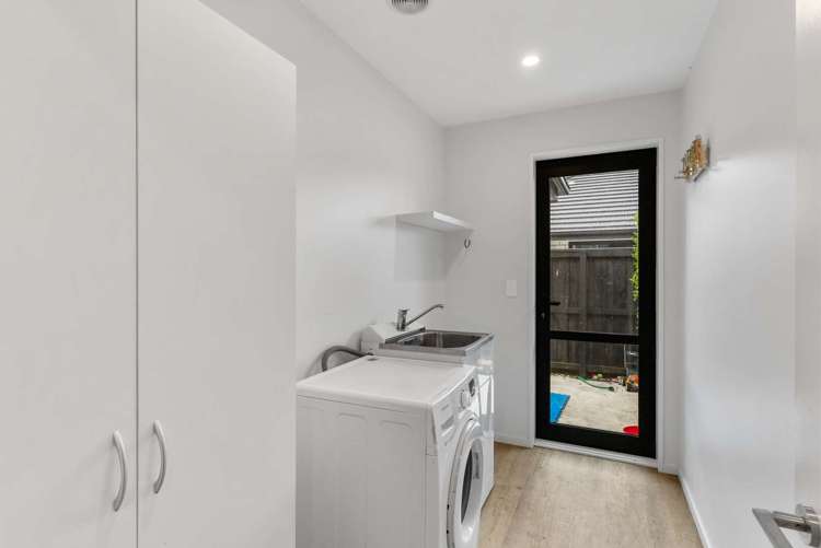 54 Jean Archie Drive Rolleston_17