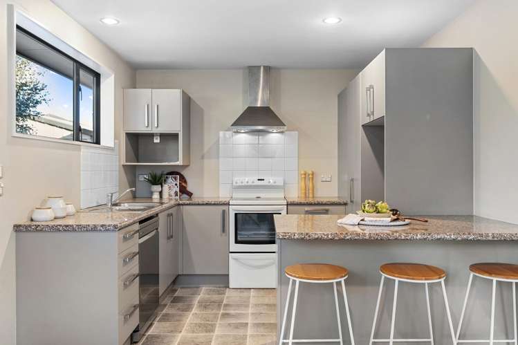 89 Charles Street Waltham_7