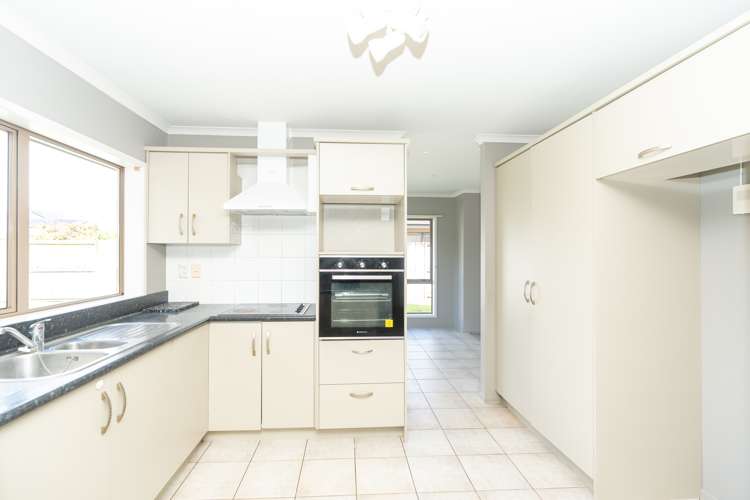 12 Wakefield Place Rototuna North_10