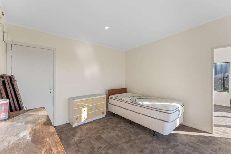 32 Temuera Street Otaki_13