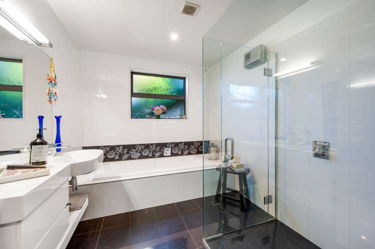 27 Infinity Drive Wanaka_16