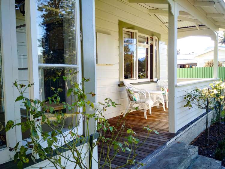 11 Clifton Avenue Carterton_21