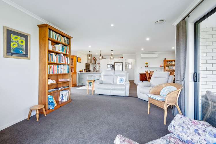 31 Muritai Road Parua Bay_19