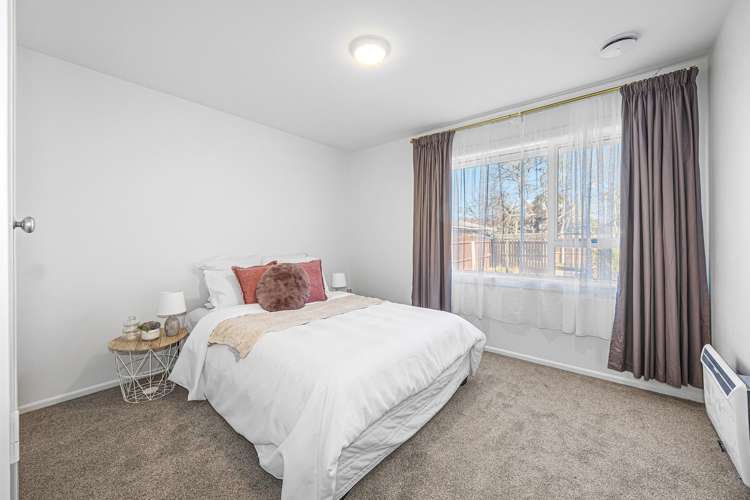 33 Frensham Crescent Woolston_12