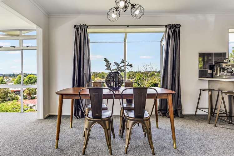 9 Beaumaris Place Dinsdale_32