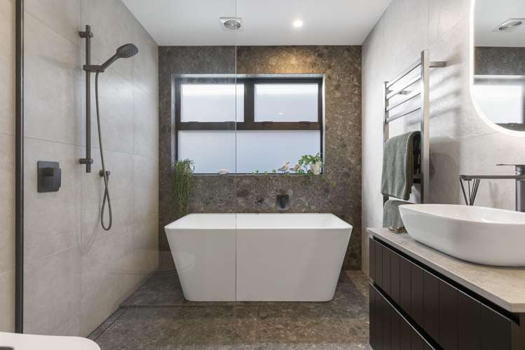 39a Hyde Road Rothesay Bay_16