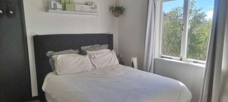 13 Gardner Ave New Lynn_2