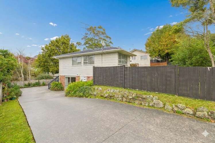 83 Advene Road Cockle Bay_24