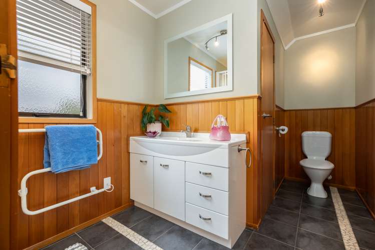 2 Drayton Place Leamington_15