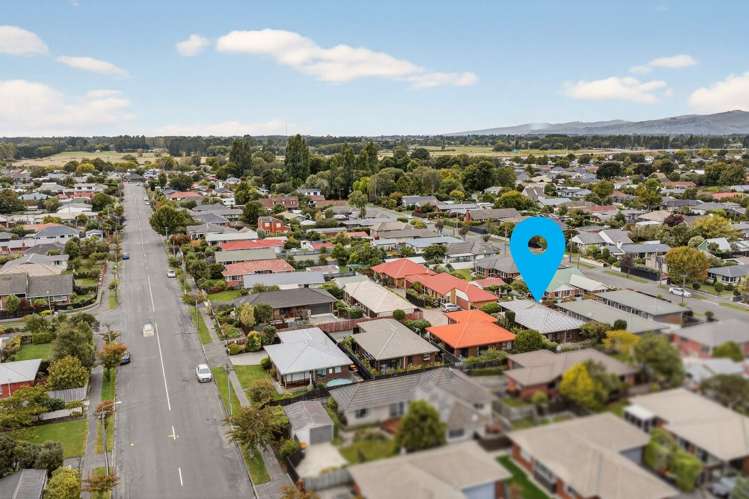 2/58a Daniels Road Redwood_22