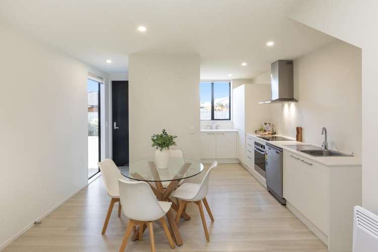 7 Verlamio Lane Edgeware_6