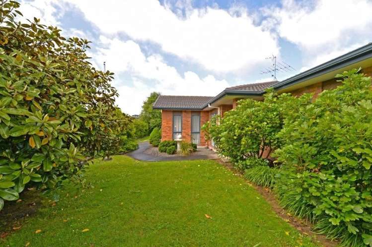 6 Solan Drive Waimauku_21