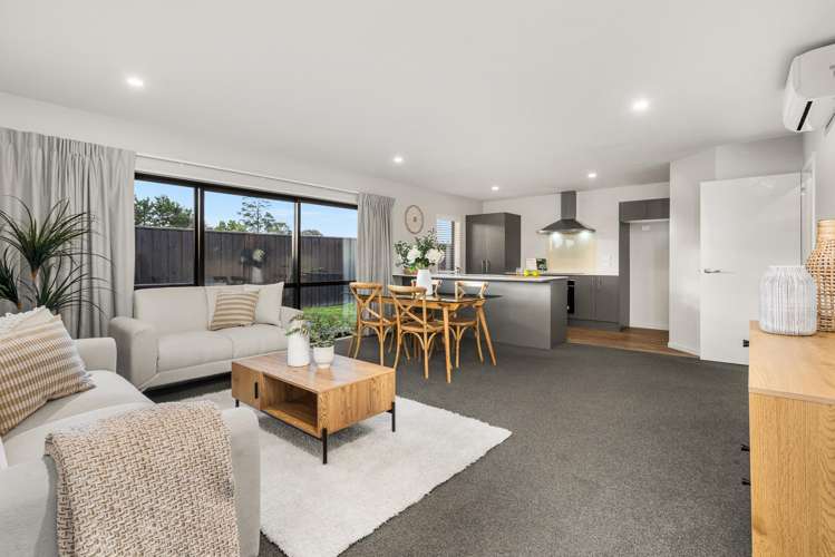 10 Kennington Drive_1