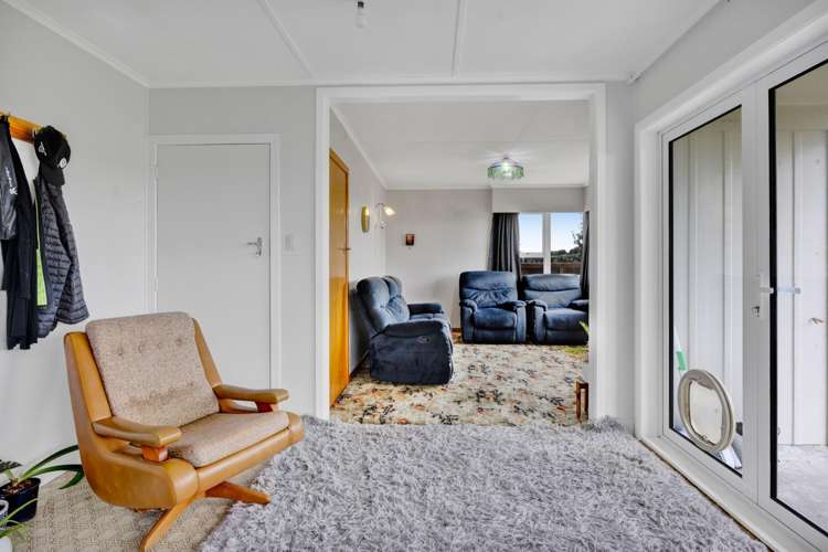 33 Whitcombe Road_5
