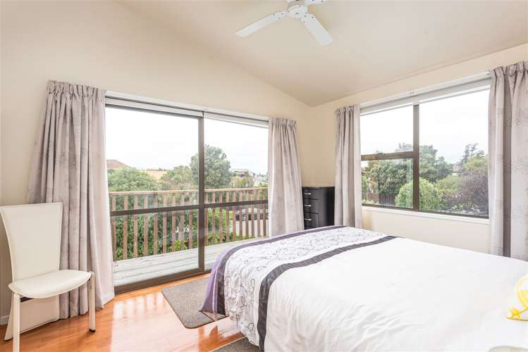1/25 Celia Street Redcliffs_17