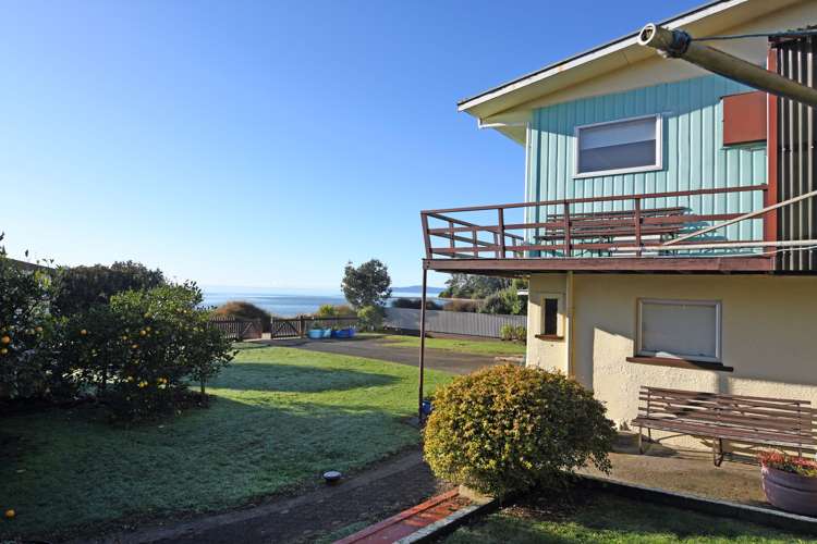 14 Parapara Esplanade Parapara_5