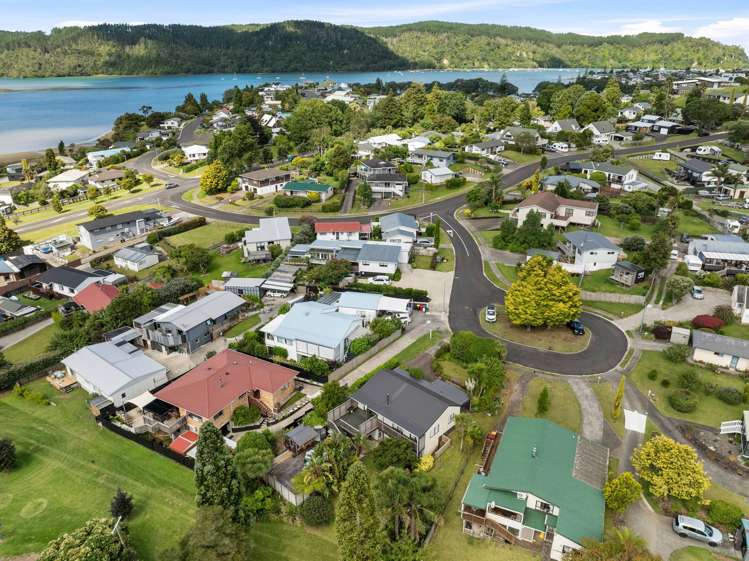 107 Tobie Place Whangamata_13