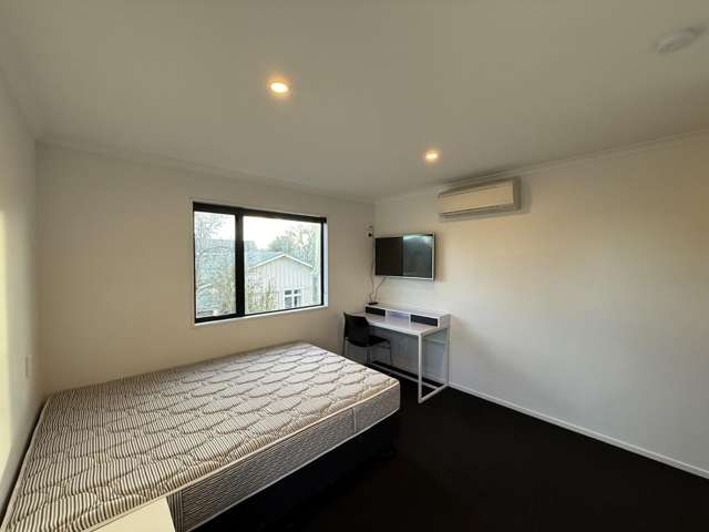 MODERN FURNISHED ENSUITED ROOM â AFFORDABLE CITY LIVING