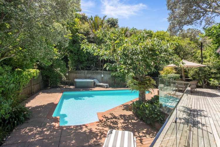 50 Frederick Street Hillsborough_21